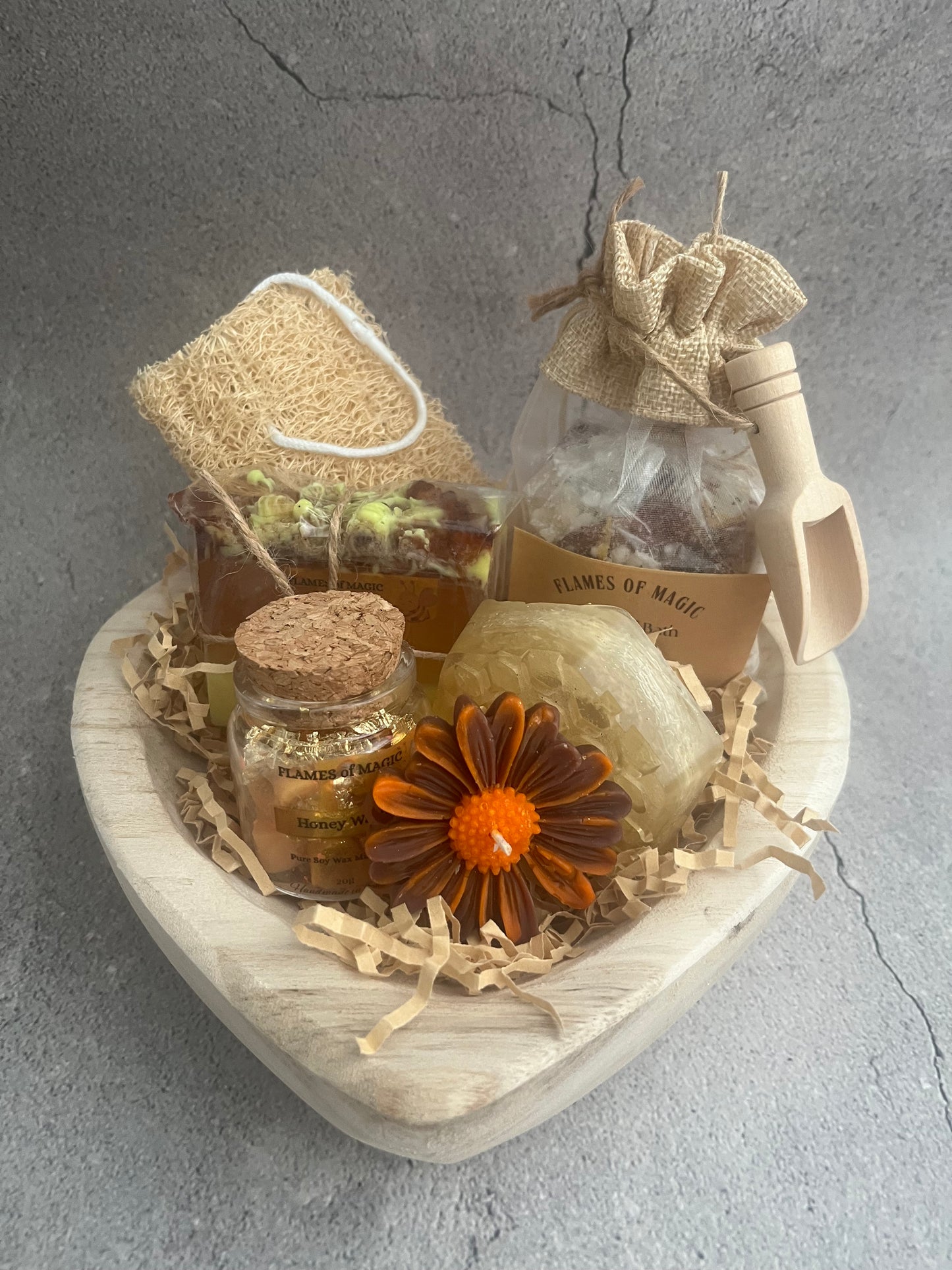 The Golden Glow Luxury Gift Set “Honey Wash “